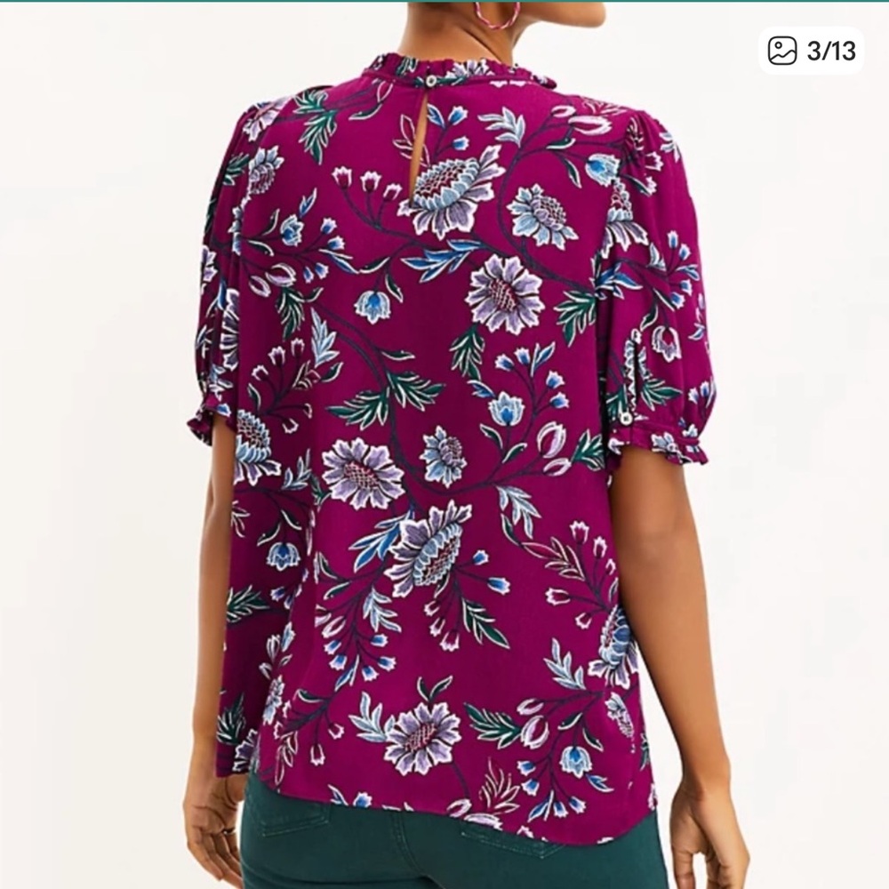 NWOT-  LOFT Floral Pintucked Puff Sleeve Top - XXS - Picture 3 of 13